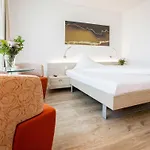 호텔 Mercure West