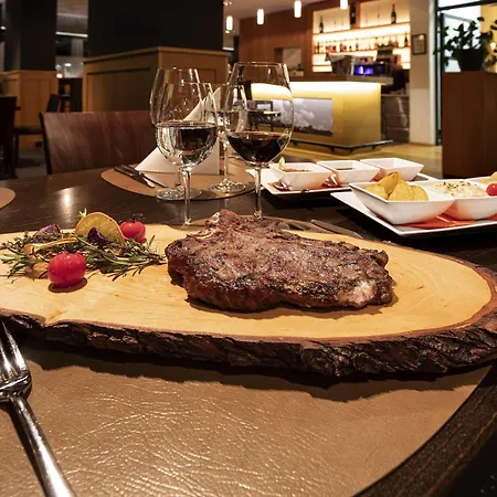 호텔 Mercure West 쿠어