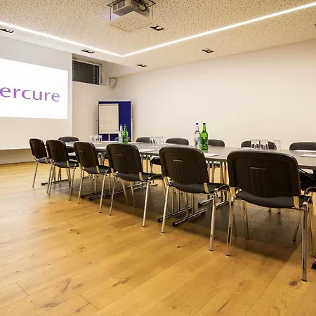 Hotel Mercure West 4*