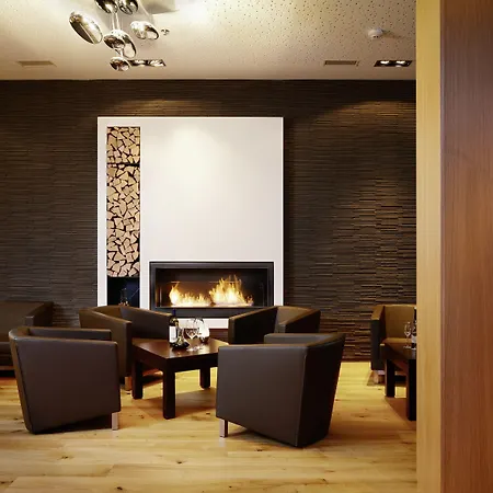 Mercure West Hotel