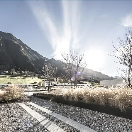 Mercure West 호텔 4*