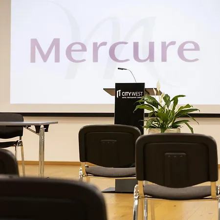 Mercure West 4*
