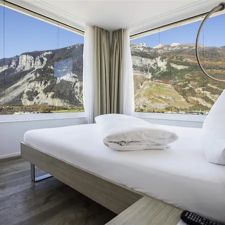 Mercure West