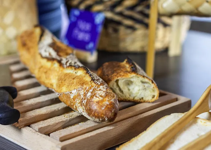 Hotel Mercure West 4*