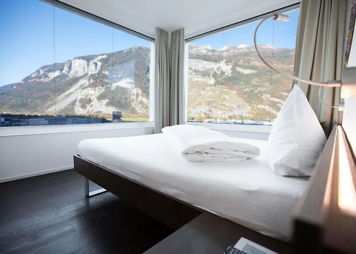 Mercure West 4* تشر