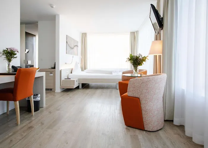 فندق Mercure West 4*