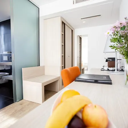 Mercure West Hotel 4*