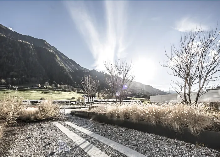 Mercure West Hotel 4*