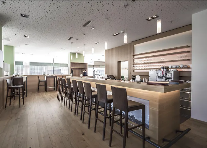 Mercure West Szálloda